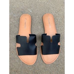 BLACK LEATHER FLAT SANDALS SZ WOMENS 9